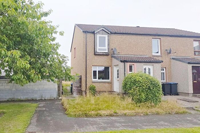 2 Bedroom End Of Terrace House For Sale In , Cairngrassie Circle, Portlethen, Aberdeen, AB12