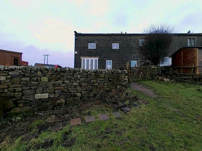 3 Bedroom Farm House For Sale In Back Shaw Farm, Back Shaw Lane, BD21
