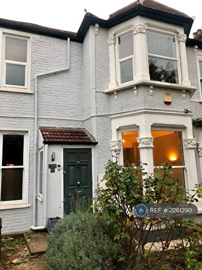 1 Bedroom Flat To Rent In Hither Green Lane, London, SE13