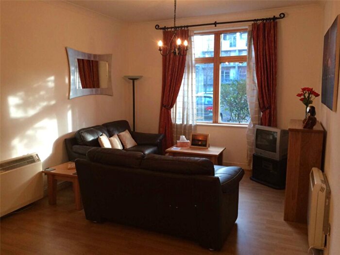 1 Bedroom Flat To Rent In Great Bridgewater Street, Southern Gateway, Manchester, M1