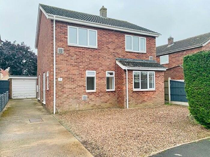 4 Bedroom House To Rent In Hoplands Road, Coningsby, LN4