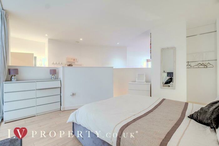 1 Bedroom Apartment To Rent In Sun House, Bennetts Hill, B2