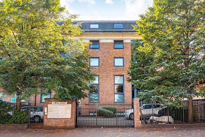 1 Bedroom Flat To Rent In City Road, Angel, EC1V