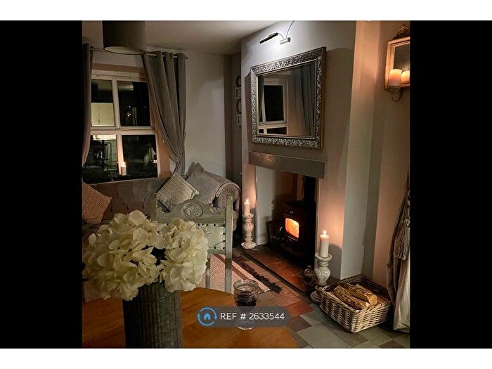 2 Bedroom End Of Terrace House To Rent In Mount Street, Menai Bridge, LL59