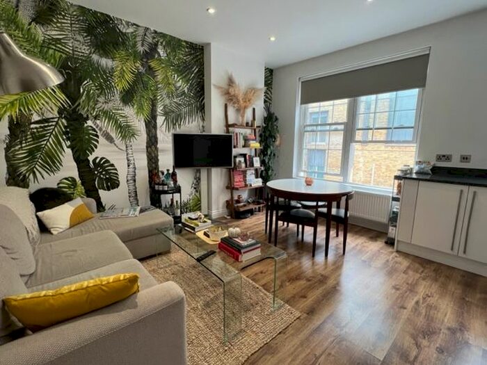 1 Bedroom Flat To Rent In Betterton Street, Covent Garden, Lse, Ucl, West End, Bloomsbury, Holborn, London, WC2H