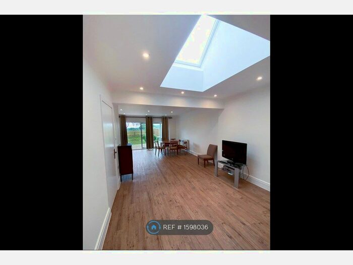 3 Bedroom Bungalow To Rent In The Common, Sissinghurst, Cranbrook, TN17