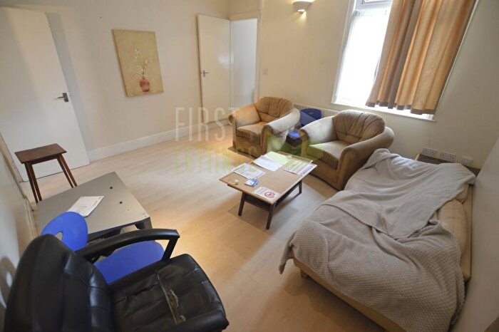 4 Bedroom Terraced House To Rent In Howard Road, Clarendon Park, LE2