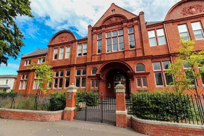 2 Bedroom Flat To Rent In The Old Library, Leamington Spa, CV31