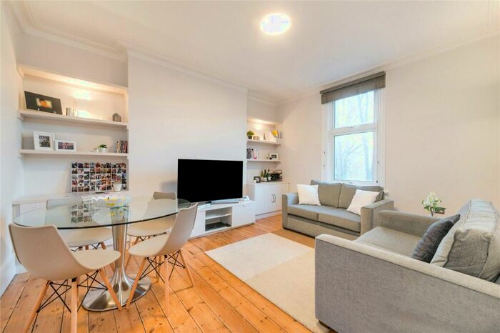 1 Bedroom Flat To Rent In Carlingford Road, Hampstead, NW3
