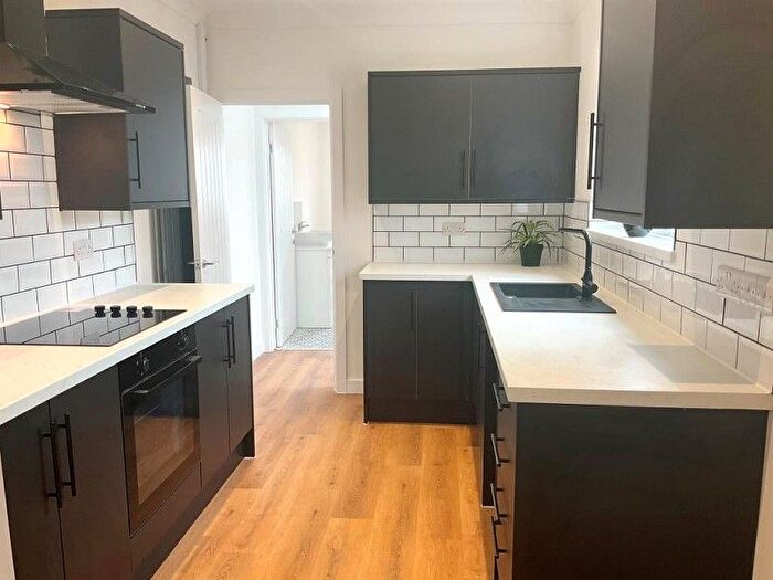 3 Bedroom Terraced House To Rent In Glandafen Road, Llanelli, Carmarthenshire., SA15