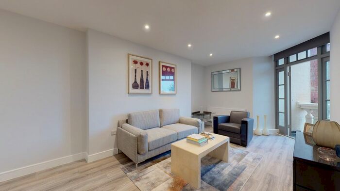 3 Bedroom Flat To Rent In Maida Vale, London, W9