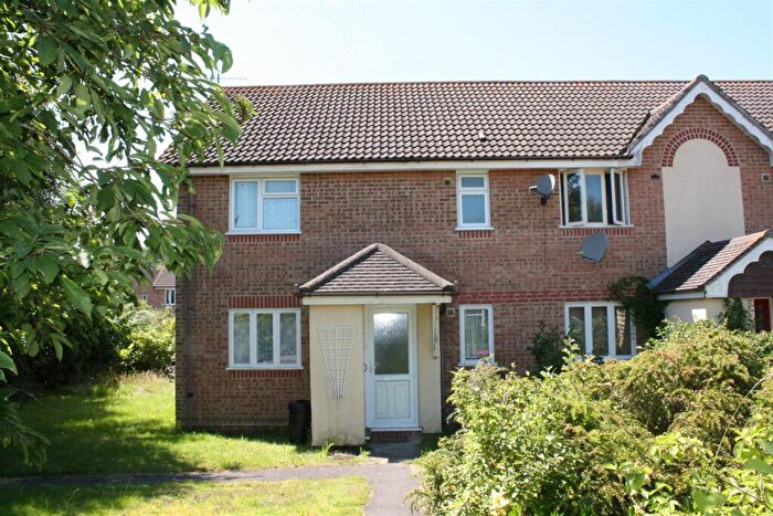 1 Bedroom Maisonette To Rent In Raworth Close, Maidenbower, Crawley, West Sussex., RH10