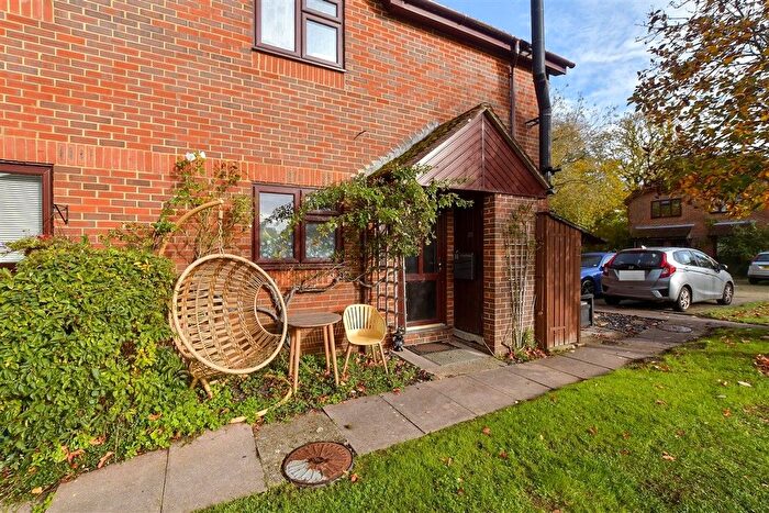 1 Bedroom End Terrace House For Sale In Westdene Meadows, Cranleigh, Surrey, GU6