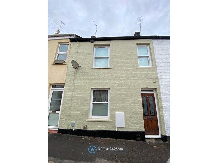 3 Bedroom Terraced House To Rent In Chute Street, Exeter, EX1