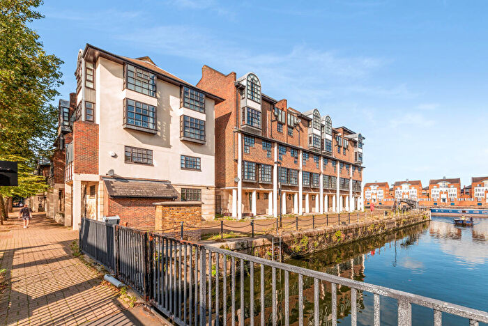 4 Bedroom Triplex To Rent In Rope Street, Surrey Quays, London, SE16