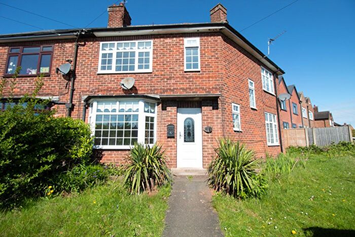 4 Bedroom Semi Detached House For Sale In Southdale Drive, Carlton, Nottingham, NG4