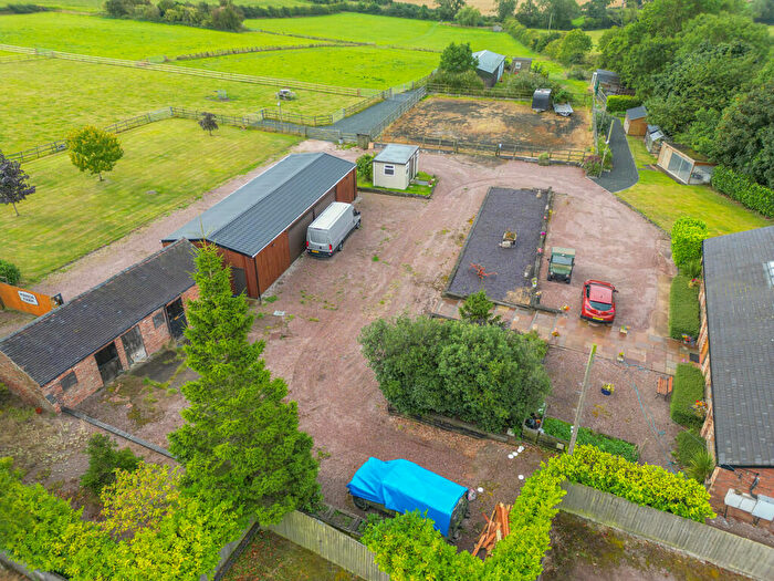 3 Bedroom Barn Conversion For Sale In Whitgreave Lane, Whitgreave, ST18