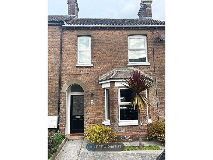 4 Bedroom Terraced House To Rent In Mountain Ash Road, Dorchester, DT1