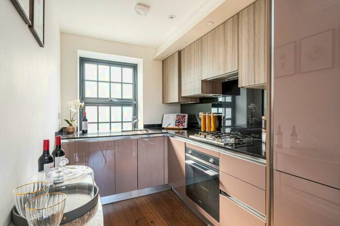 2 Bedroom Flat To Rent In Omega Place, Islington, London, N1