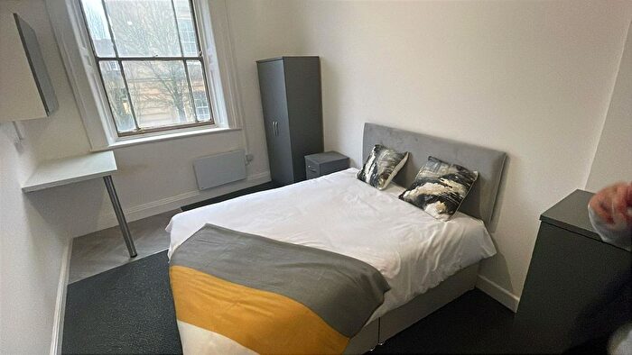 1 Bedroom Block Of Flats To Rent In Market Place, Mansfield, NG18