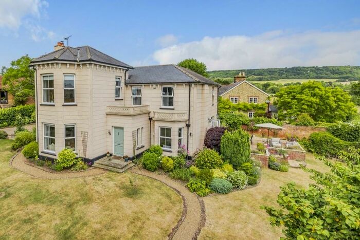 5 Bedroom Detached House For Sale In Elegant Period Residence In Ryarsh, ME19