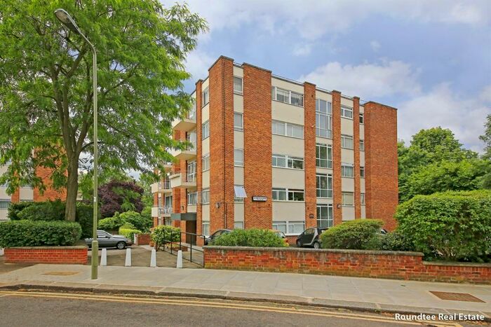 1 Bedroom Flat To Rent In James Close, Woodlands, Golders Green, NW11