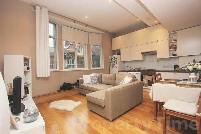1 Bedroom Flat To Rent In High Street, Acton, W3