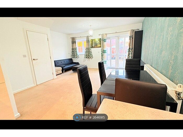 3 Bedroom Terraced House To Rent In Twist Way, Slough, SL2