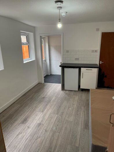 1 Bedroom Studio To Rent In Belmont Road, London, N15