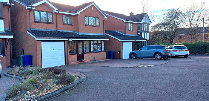 5 Bedroom Detached House For Sale In Ingestre Close, Heath Hayes, Cannock, WS11