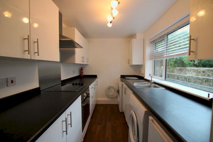 5 Bedroom House To Rent In Hanover Terrace, Brighton, BN2