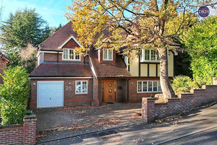 6 Bedroom Detached House For Sale In The Climb, Rickmansworth, Hertfordshire, WD3
