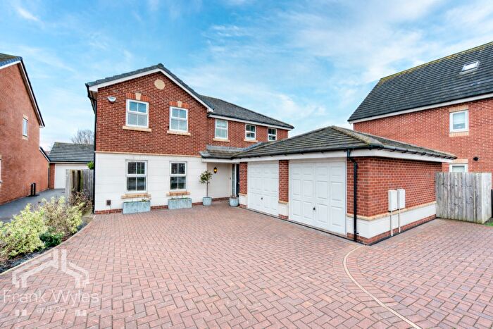 4 Bedroom Detached House For Sale In Rosewood Avenue, Blackpool, Lancashire, FY4