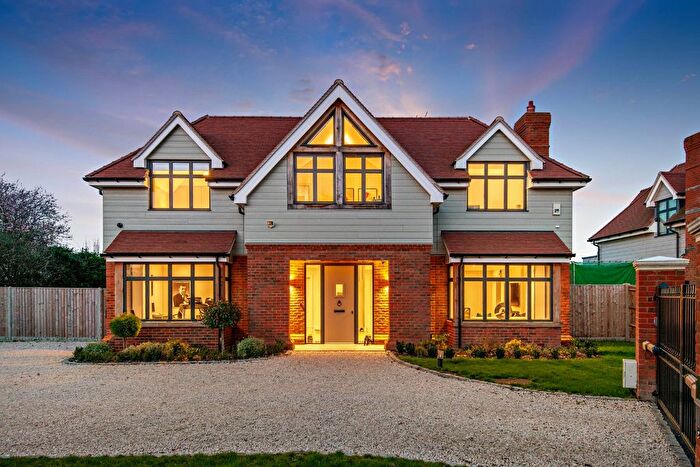 4 Bedroom Detached House For Sale In Crouch Lane, Winkfield, Windsor, Berkshire, SL4