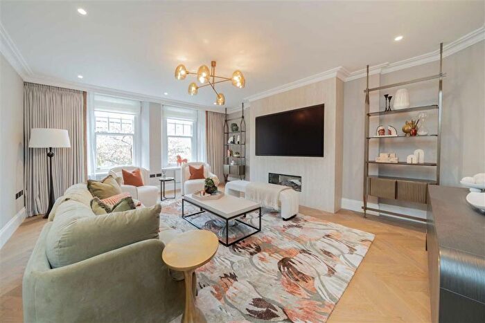 2 Bedroom Flat To Rent In Prince Consort Road, London, SW7