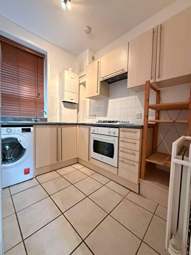 1 Bedroom Flat To Rent In Fanshaw Street, London, N1