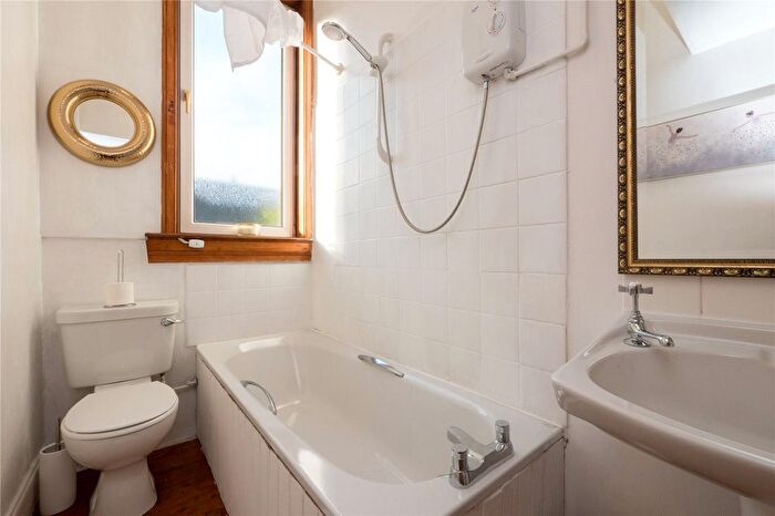 1 Bedroom Flat To Rent In Dean Park Street, Edinburgh, EH4