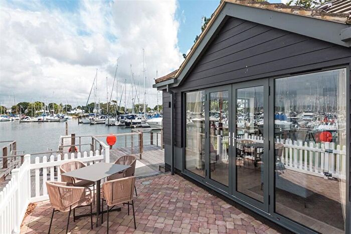 2 Bedroom Flat To Rent In The Salterns, Chichester Marina, Chichester, PO20