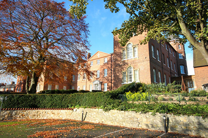 4 Bedroom Apartment To Rent In Wordsworth Street, Lincoln, LN1