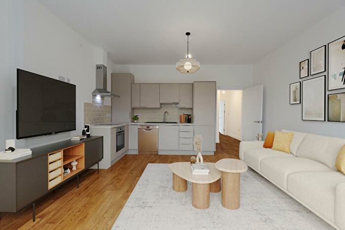 2 Bedroom Apartment For Sale In York Road, Birkdale, Southport, Merseyside, PR8