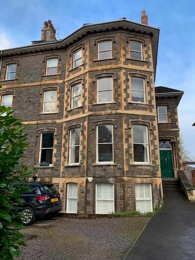 2 Bedroom Flat To Rent In Elmdale Road, Tyndalls Park, Bristol, BS8