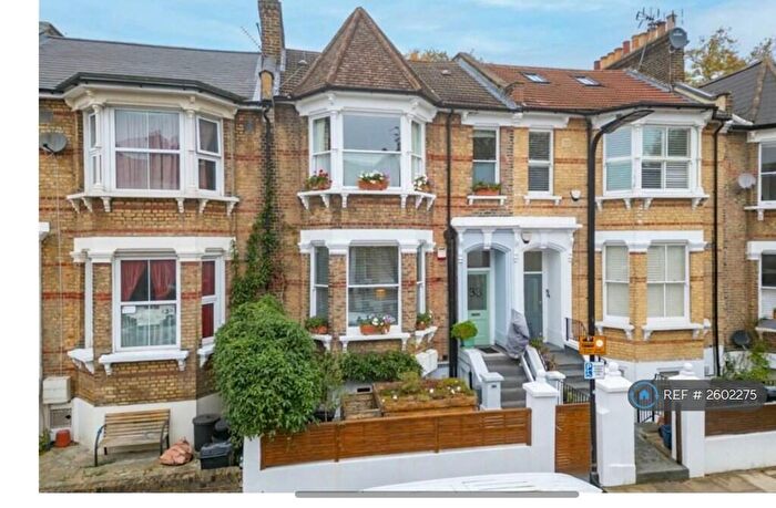 5 Bedroom Terraced House To Rent In Ickburgh Road, London, E5
