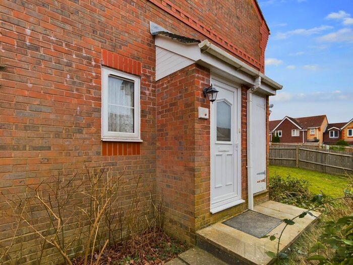 1 Bedroom Terraced House To Rent In Lyon Close, Maidenbower, RH10