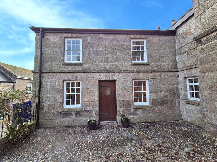 2 Bedroom End Of Terrace House For Sale In Church Street, Helston, TR13