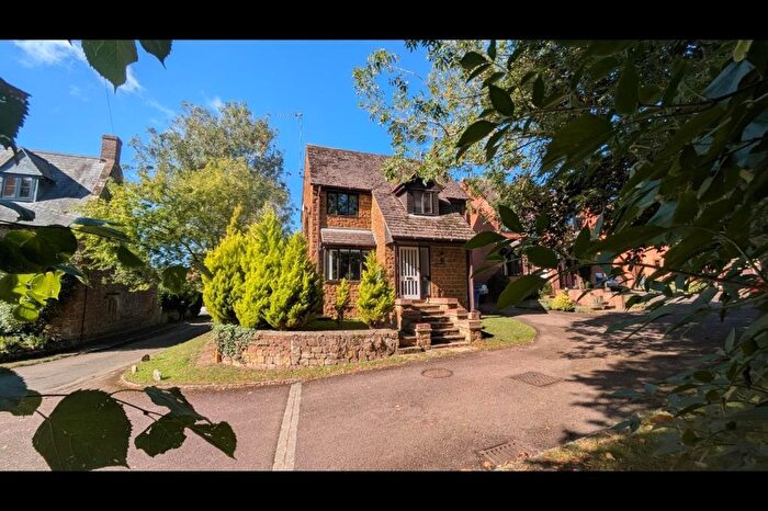 3 Bedroom Detached House To Rent In Chipping Warden, Oxfordshire, OX17
