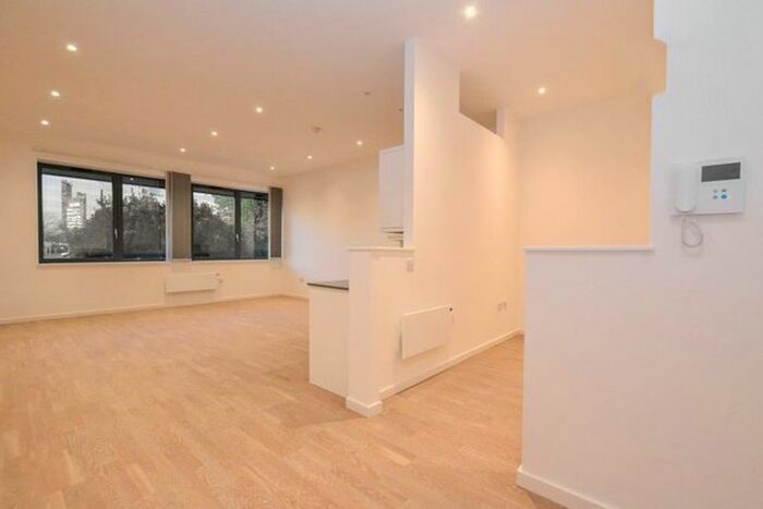 Studio To Rent In Vonder Village, Brentford, TW8