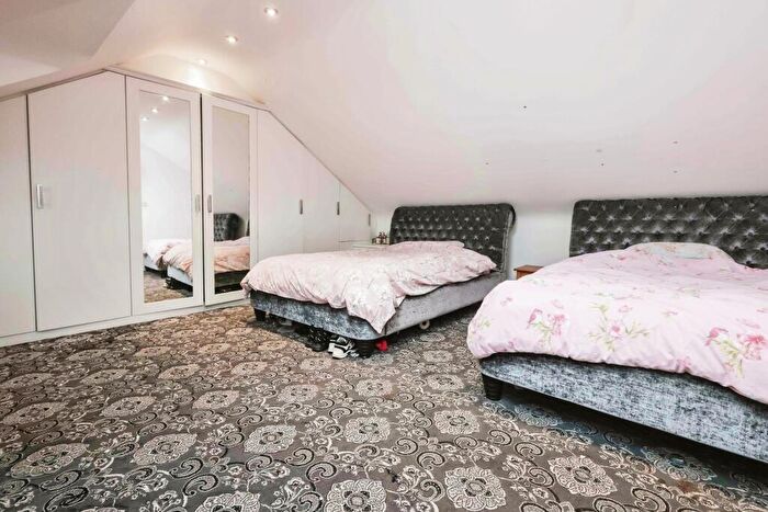 7 Bedroom House For Sale In Croftdown Road, Birmingham, B17