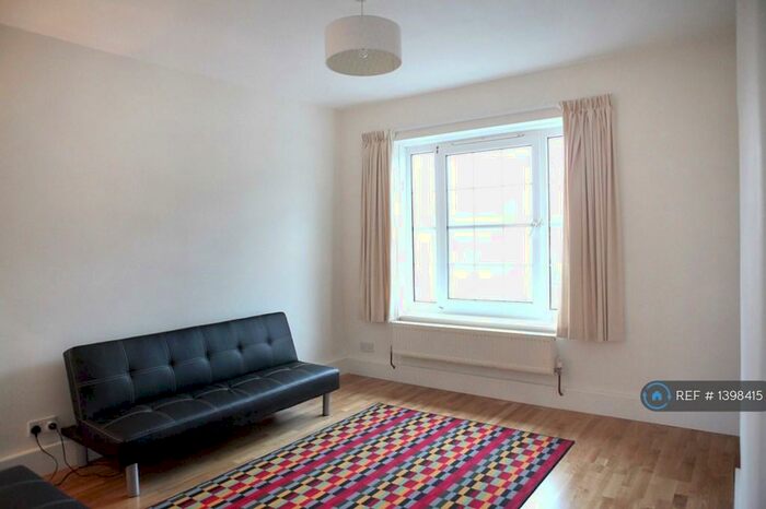 1 Bedroom Flat To Rent In Clayton Street, London, SE11