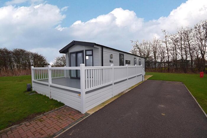 3 Bedroom Caravan For Sale In The Meadows, Southview Leisure Park, Skegness, PE25