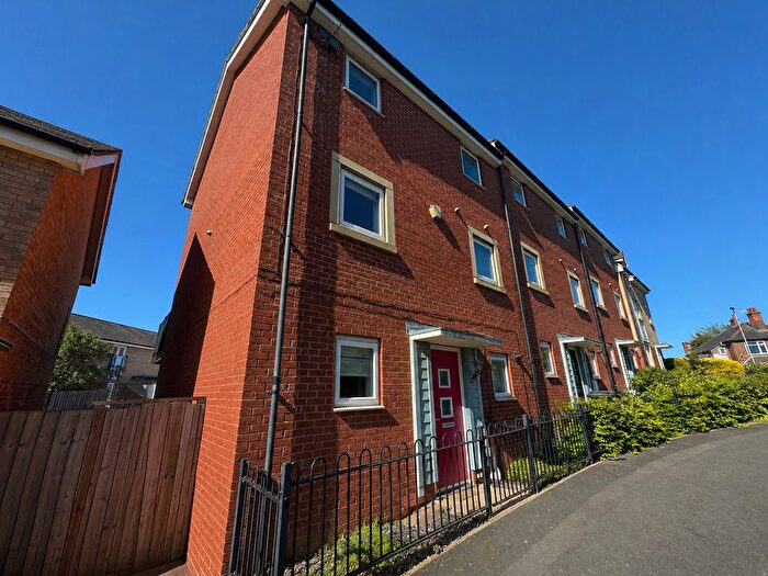2 Bedroom Property To Rent In Onyx Crescent, Leicester, LE4